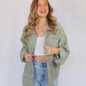 Signature Corduroy  Forest Green Courts general store size S/M